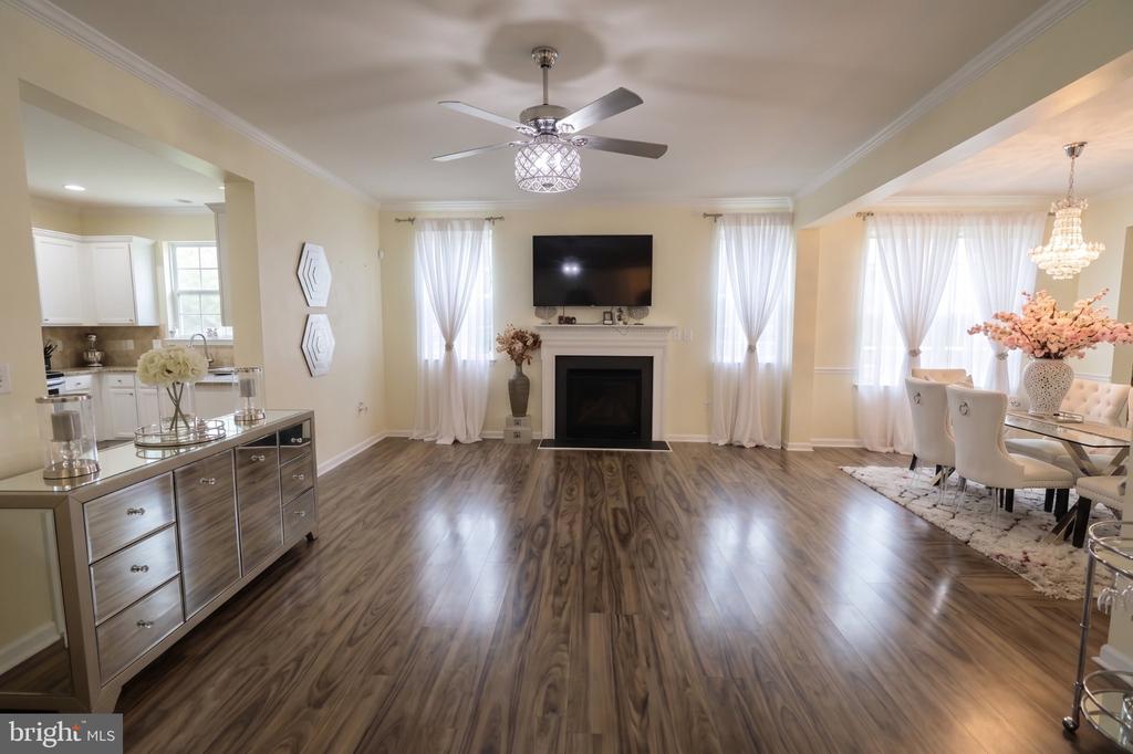 7212 STALLINGS DRIVE
