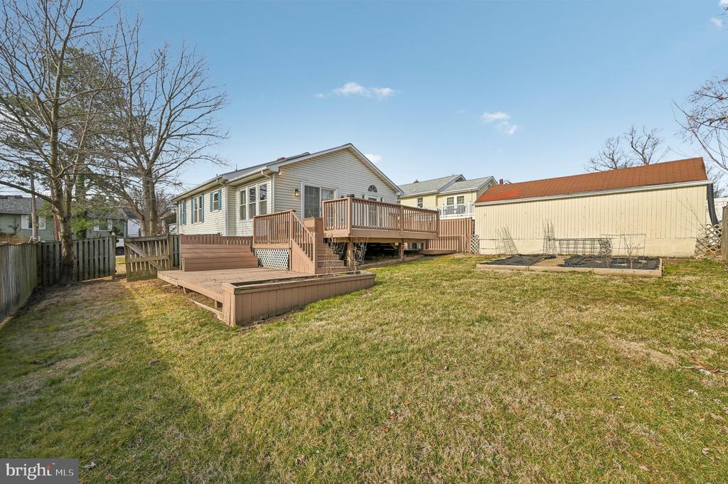 1264 VOGT AVENUE