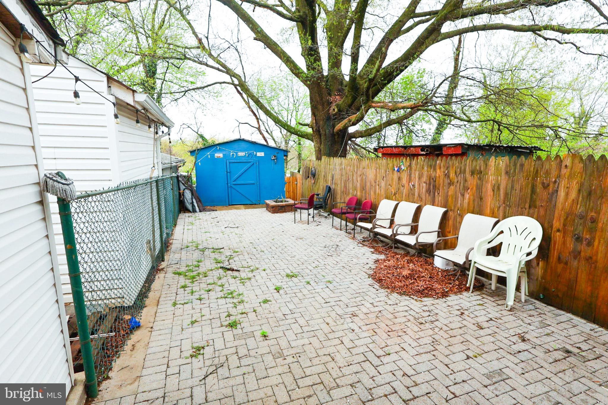 441 CALEDONIA AVENUE