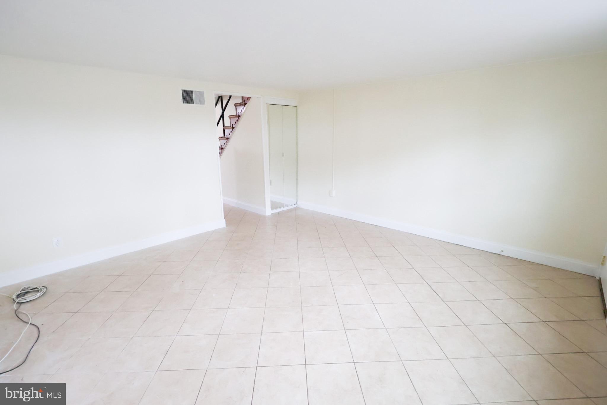 441 CALEDONIA AVENUE