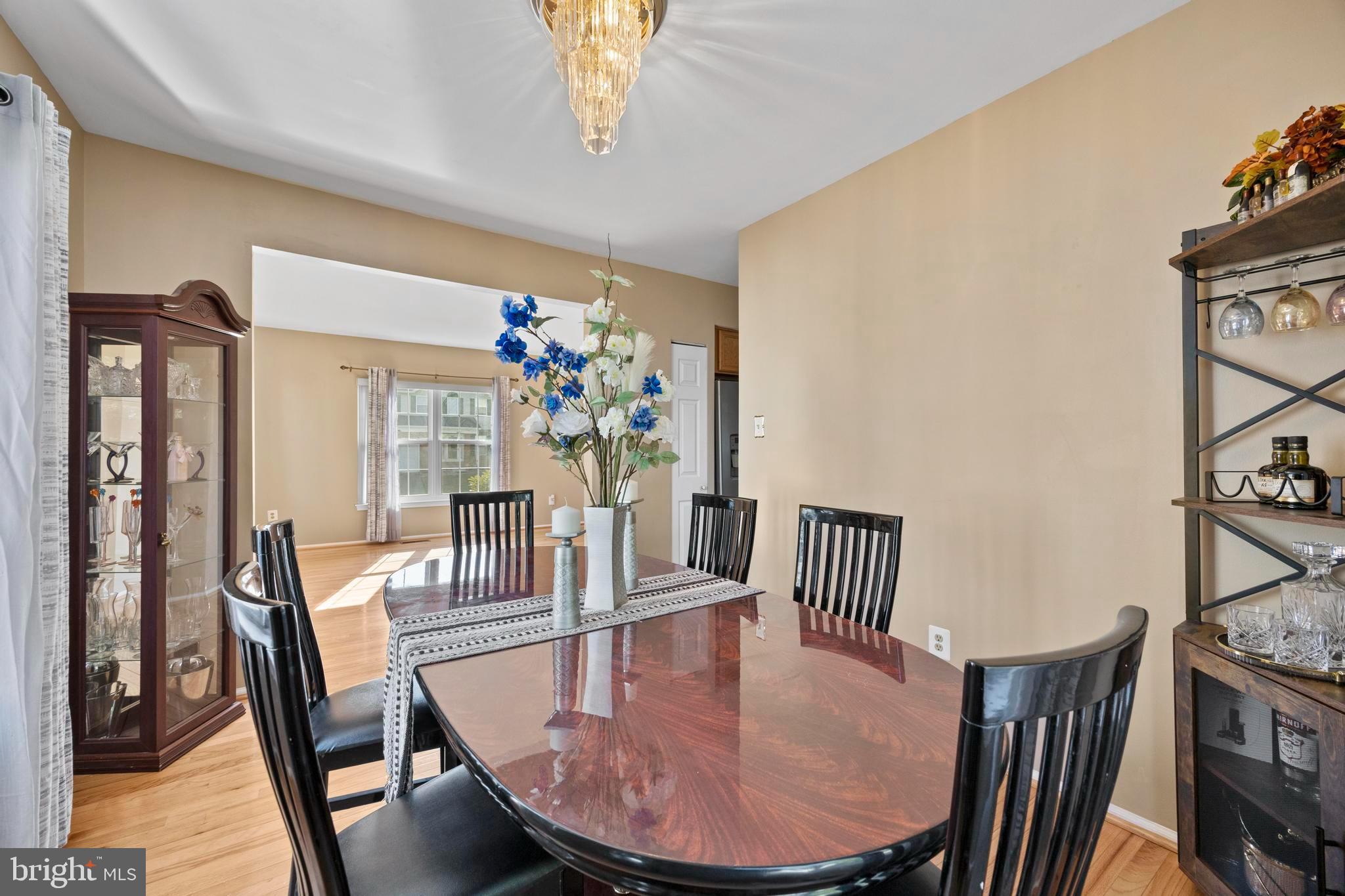 9046 TARPLEYS CIRCLE