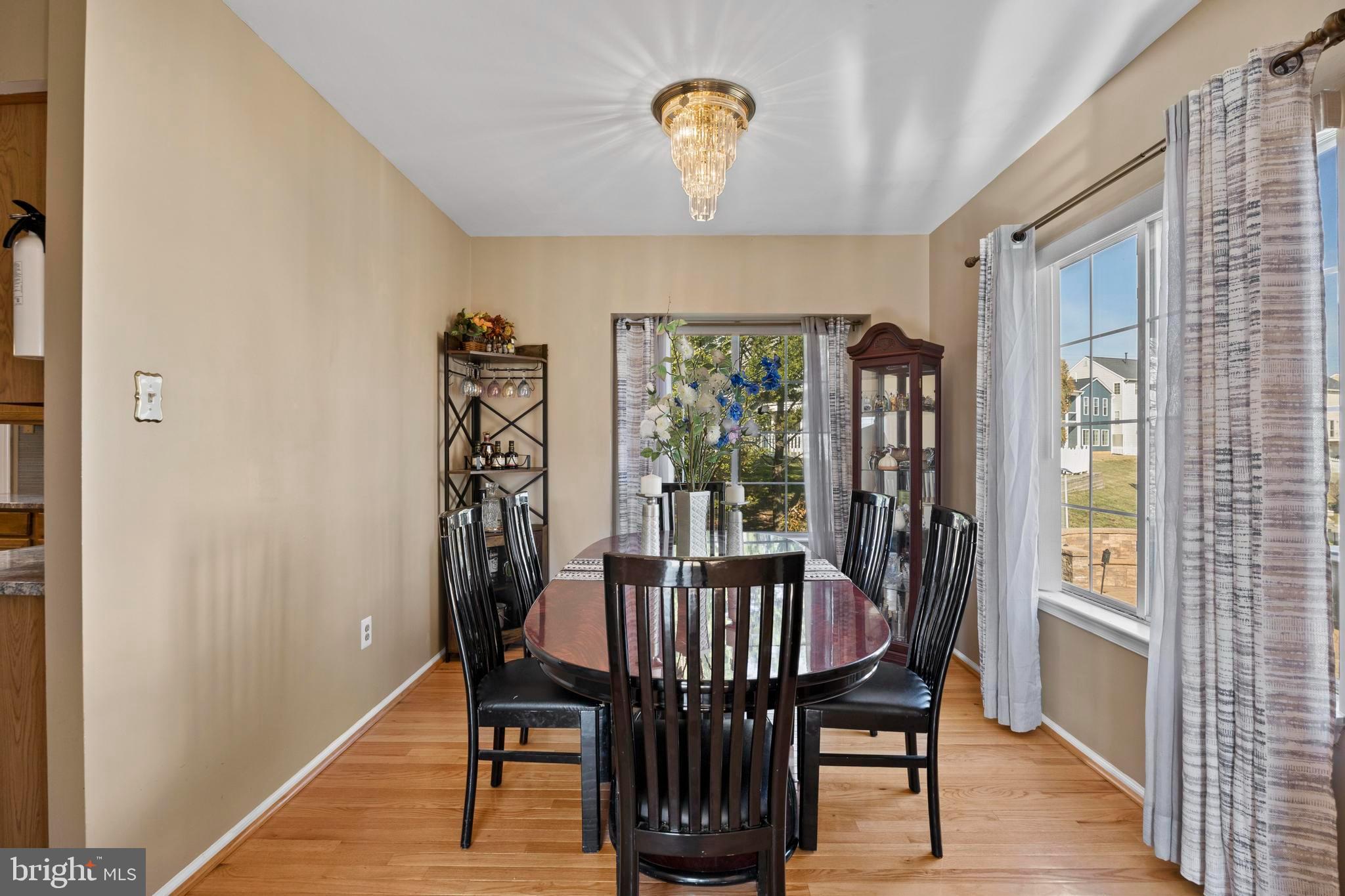 9046 TARPLEYS CIRCLE