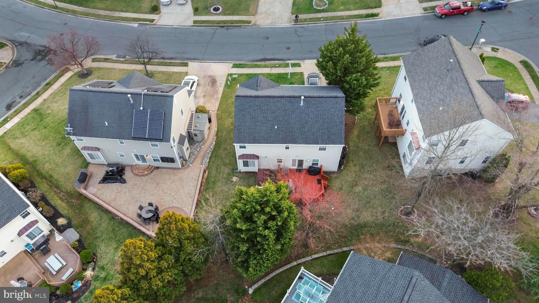 9046 TARPLEYS CIRCLE