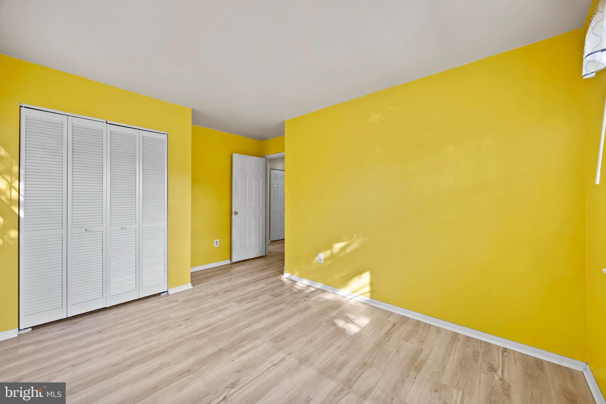 9046 TARPLEYS CIRCLE