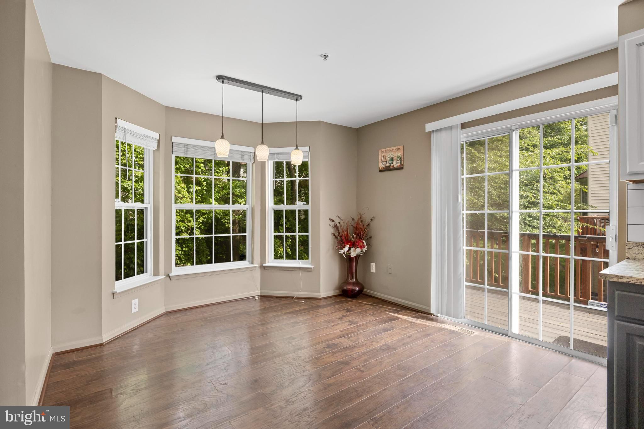 9847 BON HAVEN LANE
