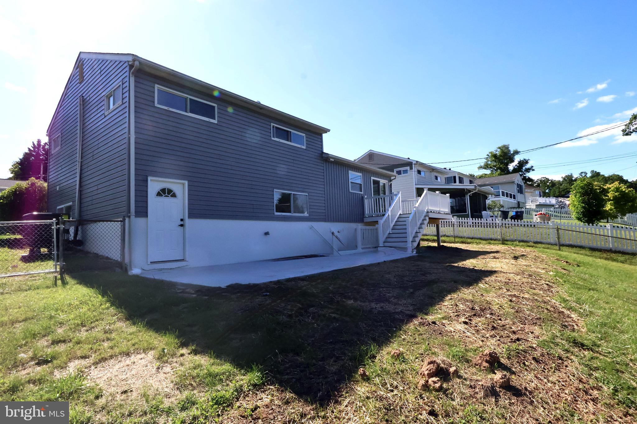 5815 HERON DRIVE