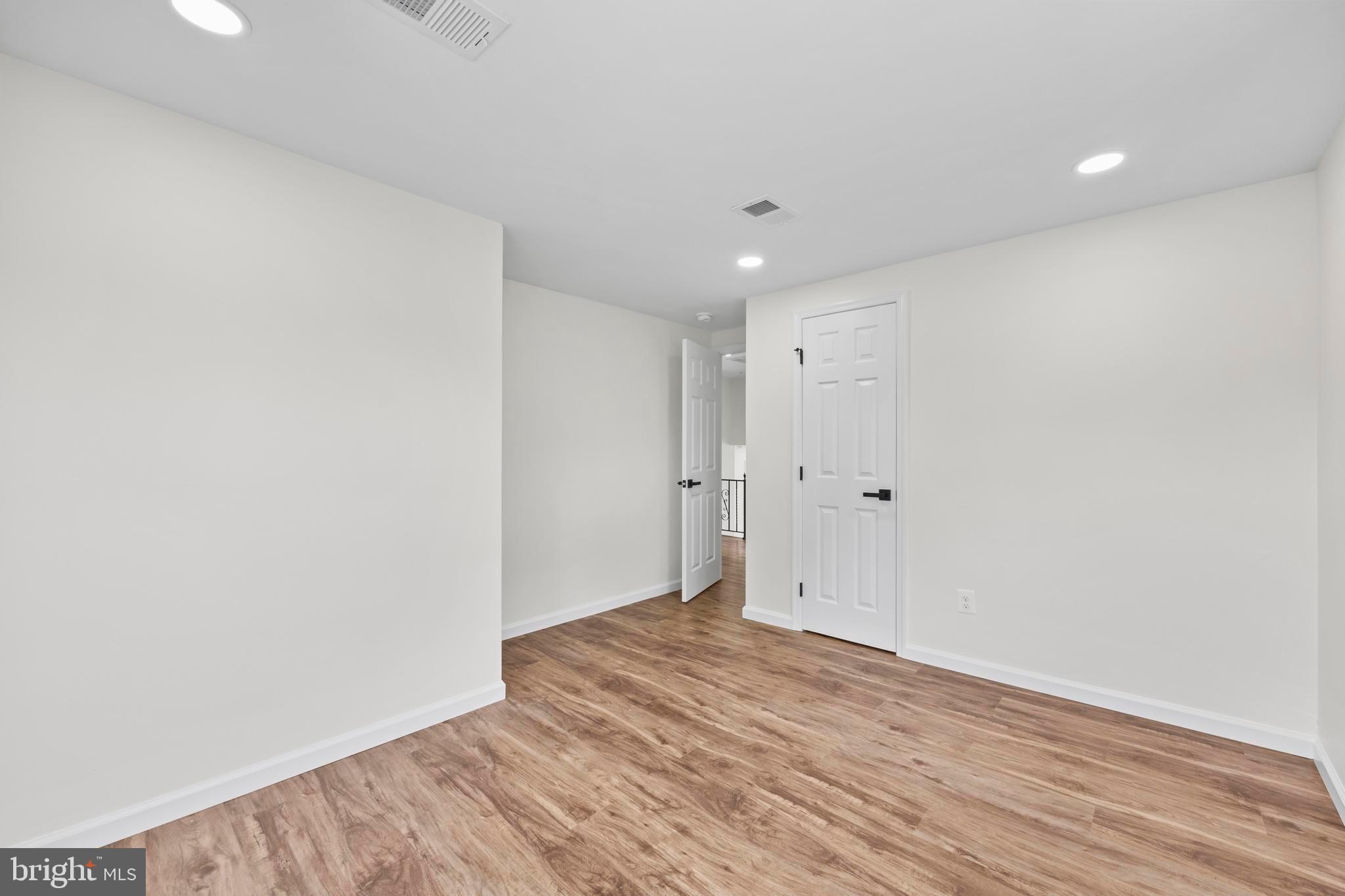 5815 HERON DRIVE