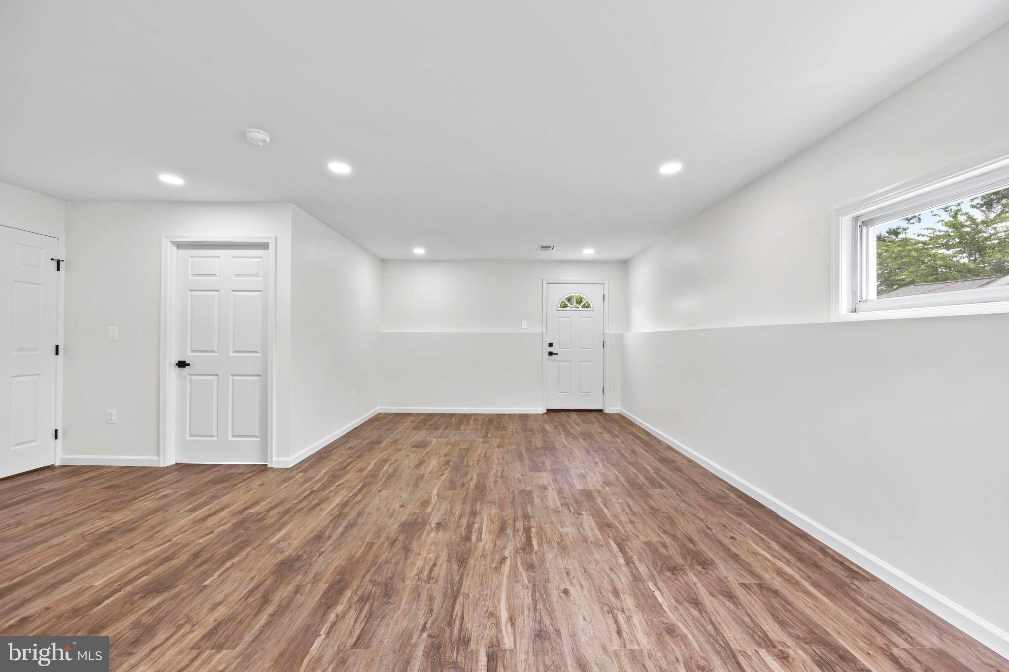 5815 HERON DRIVE