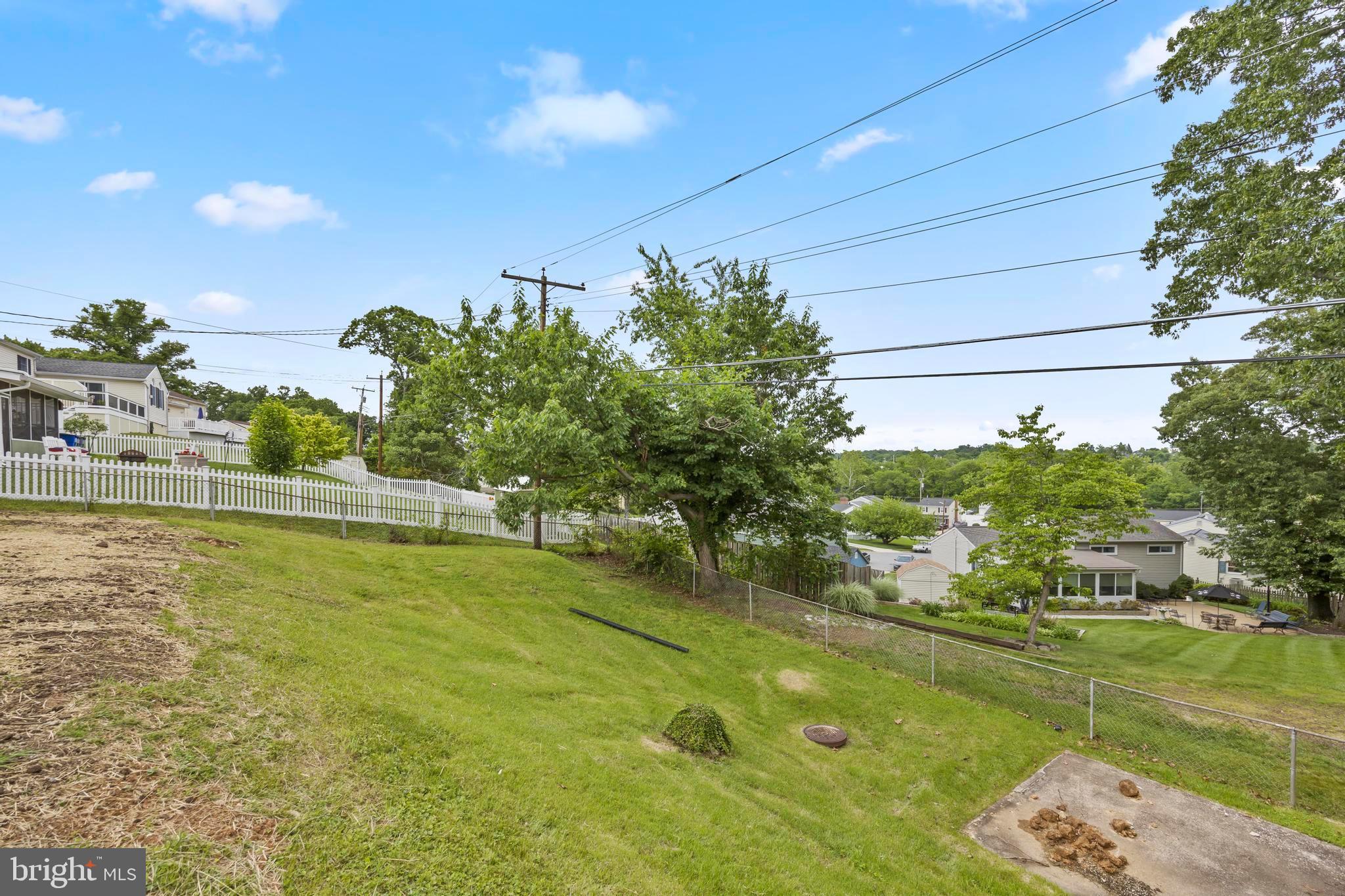 5815 HERON DRIVE