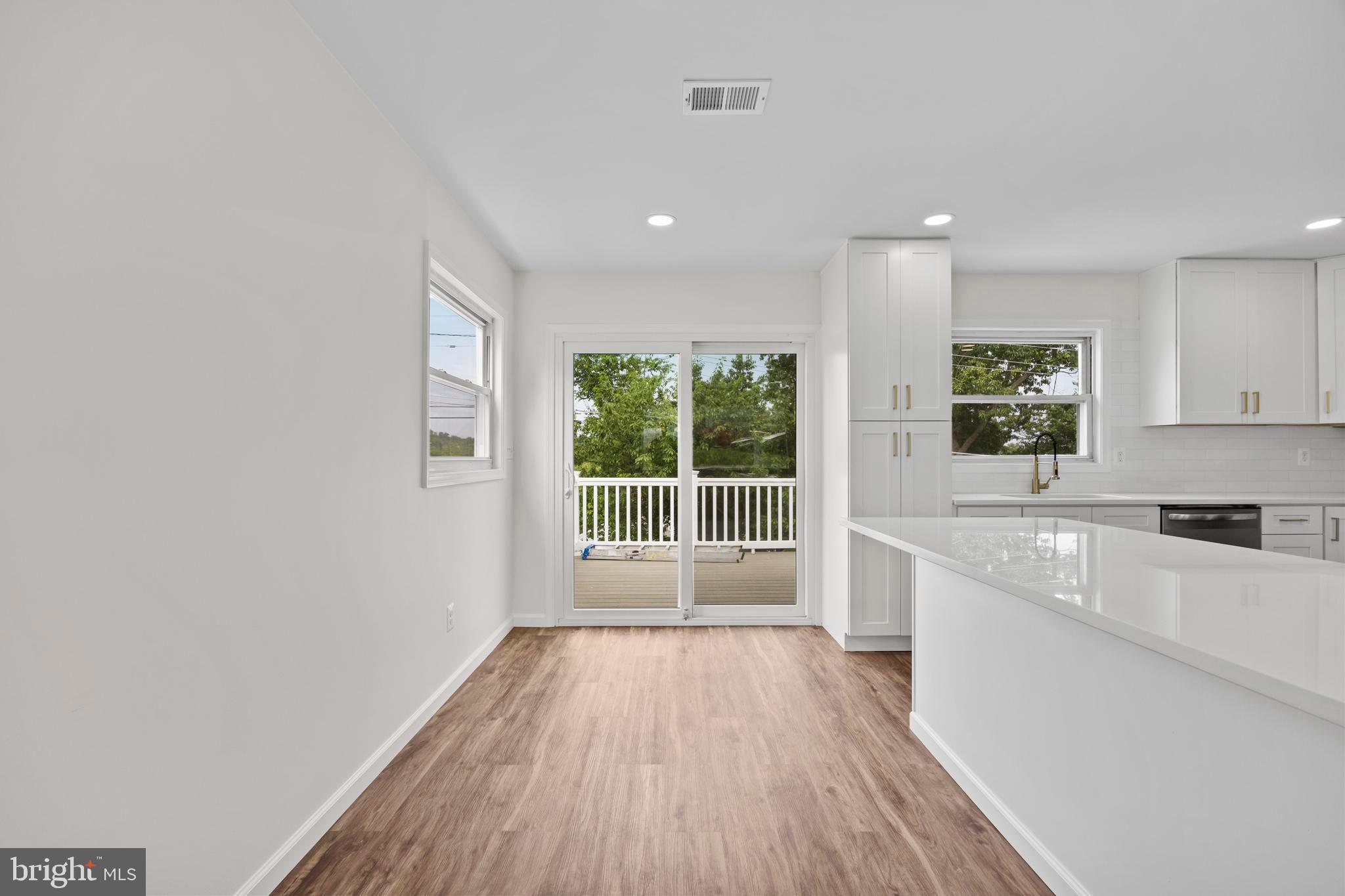 5815 HERON DRIVE