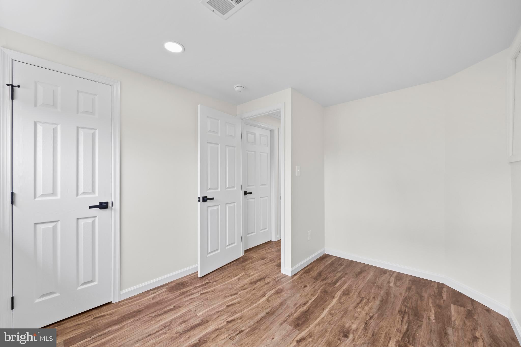 5815 HERON DRIVE