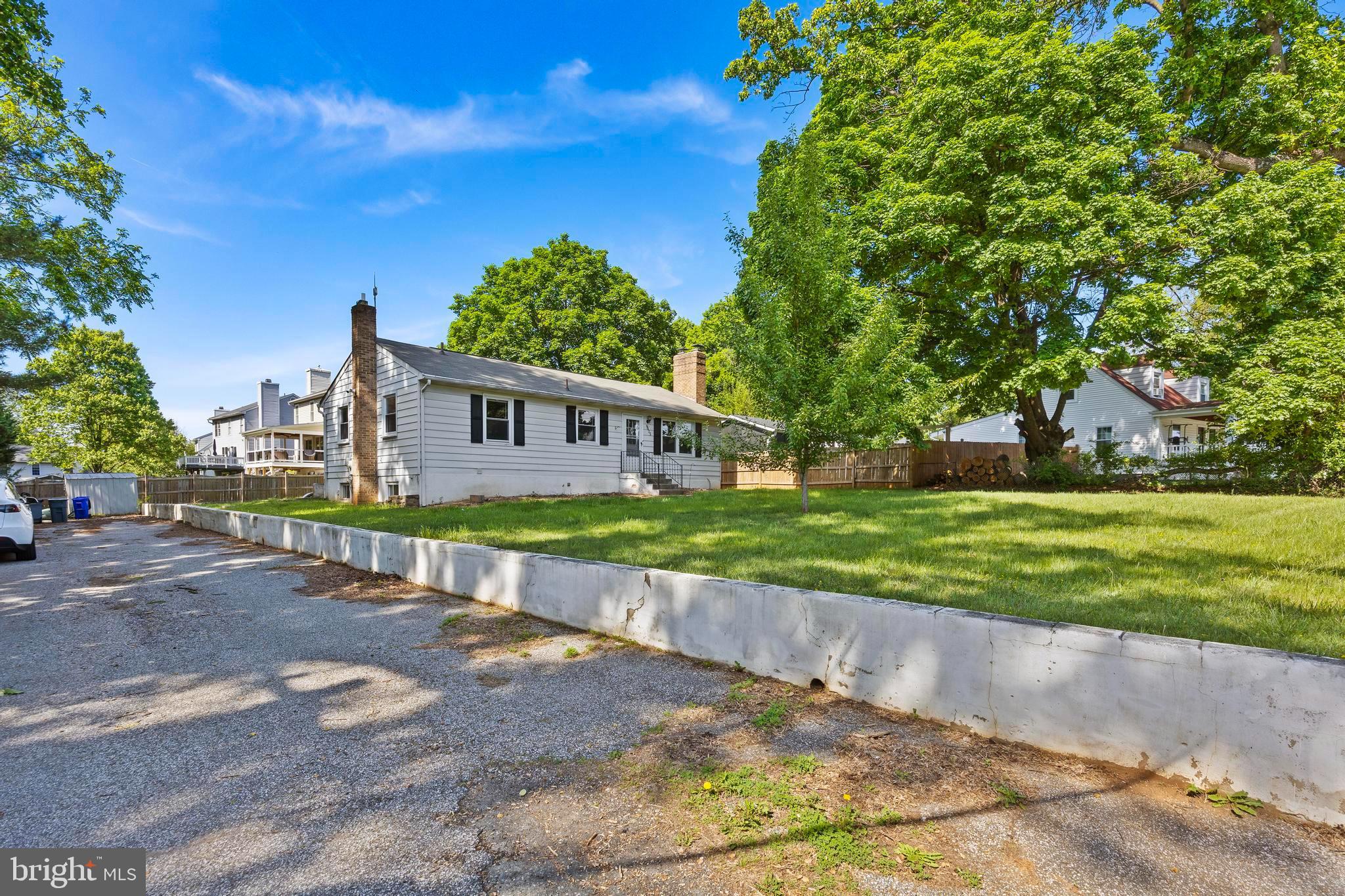 9425 GUILFORD ROAD