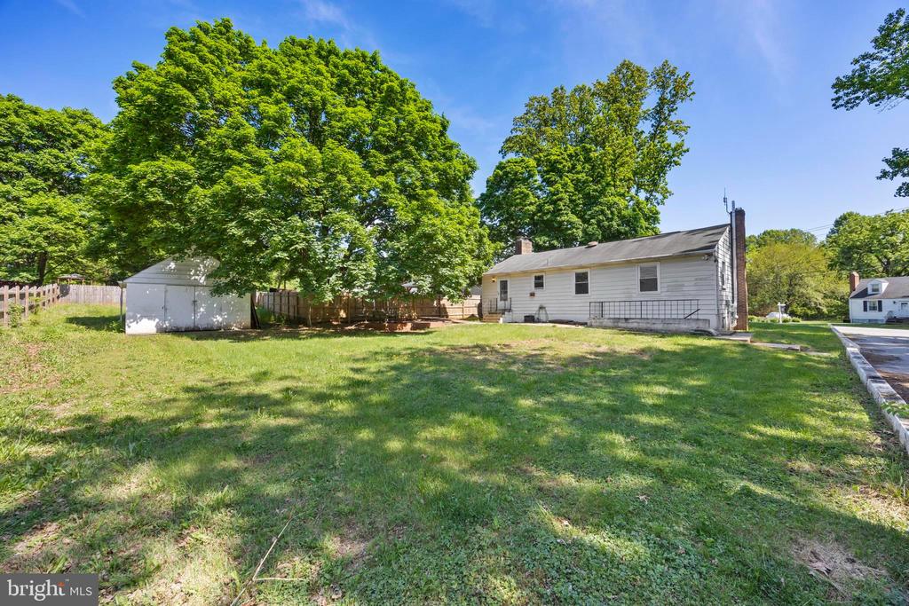 9425 GUILFORD ROAD