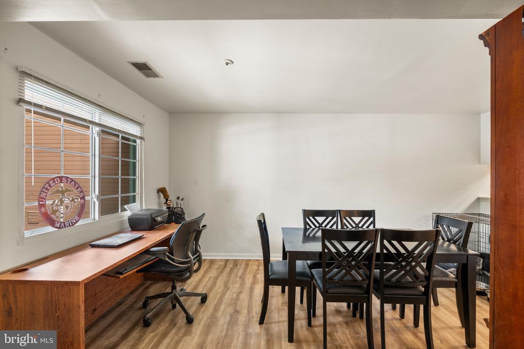 4924 COLUMBIA ROAD Unit: 5