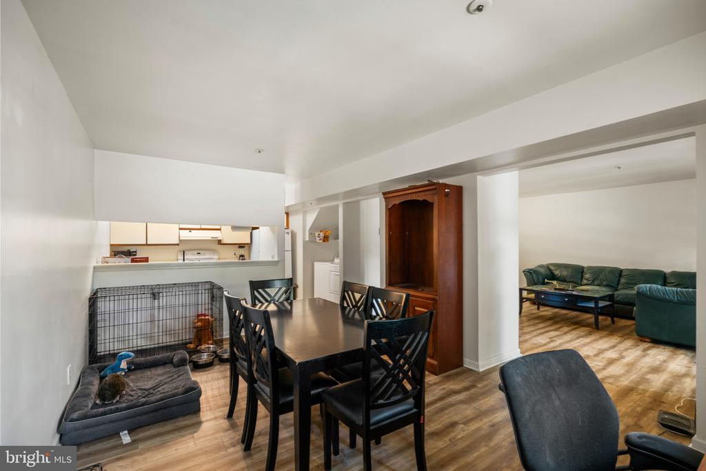 4924 COLUMBIA ROAD Unit: 5
