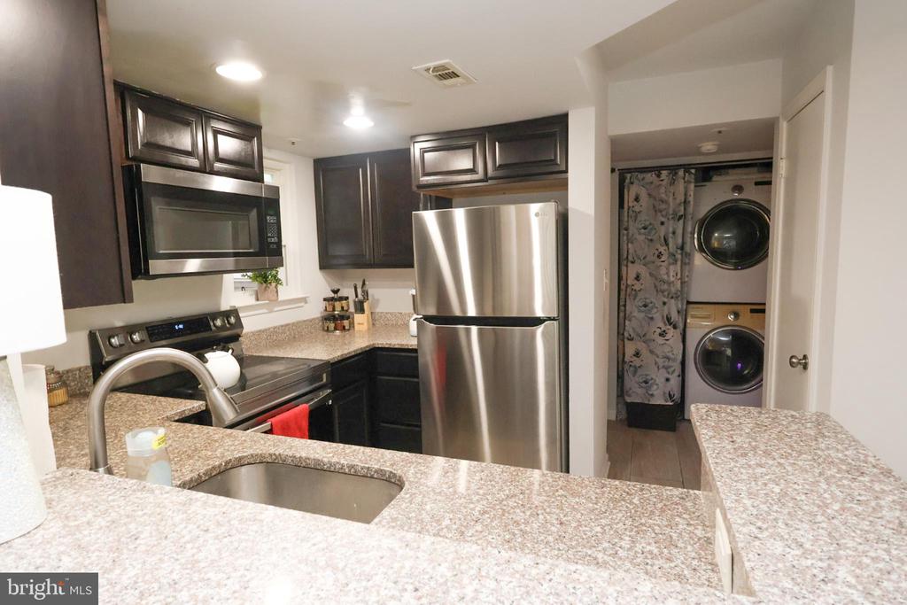 14047 VISTA DRIVE 160