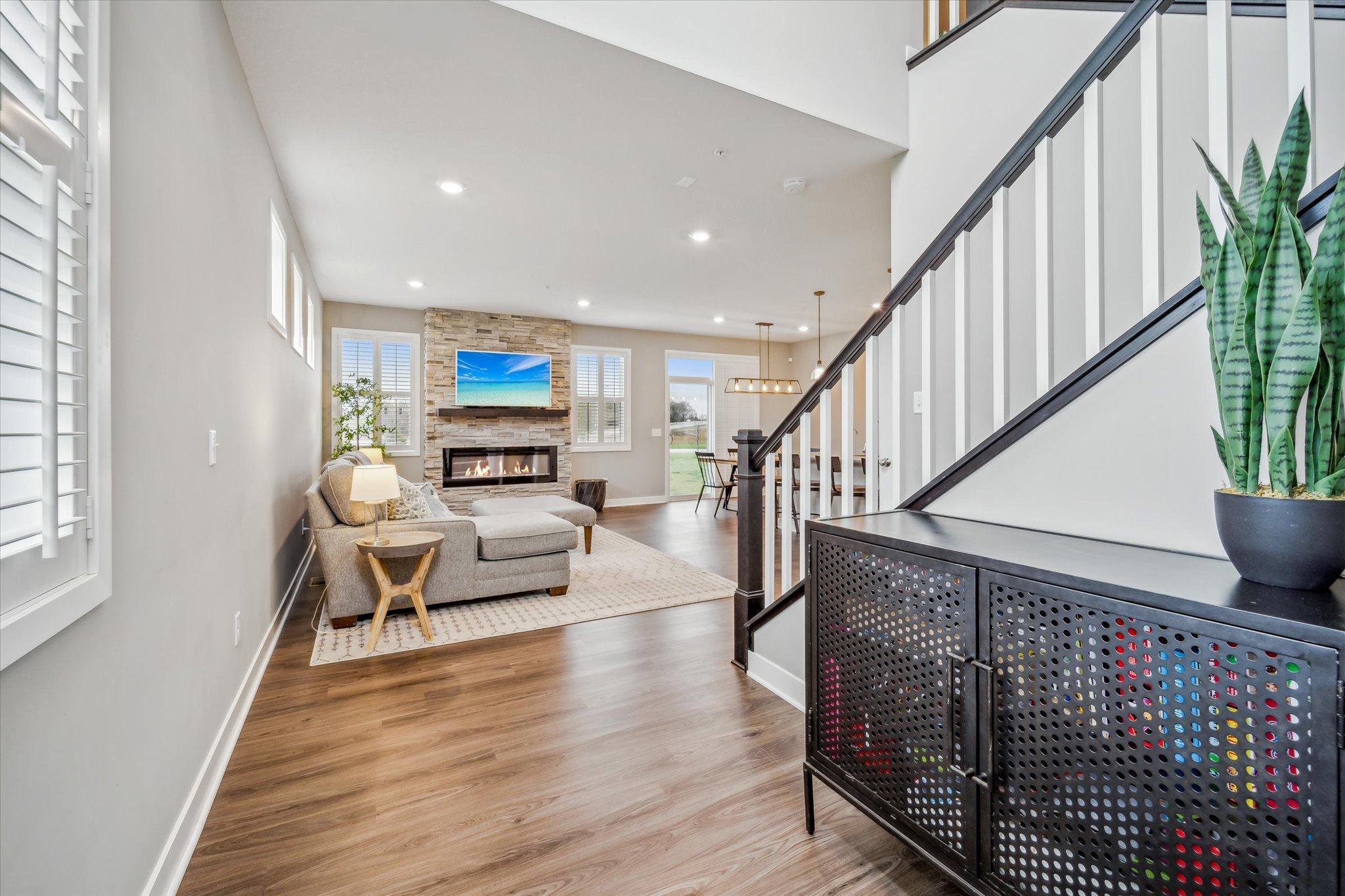 7544 184th Street W