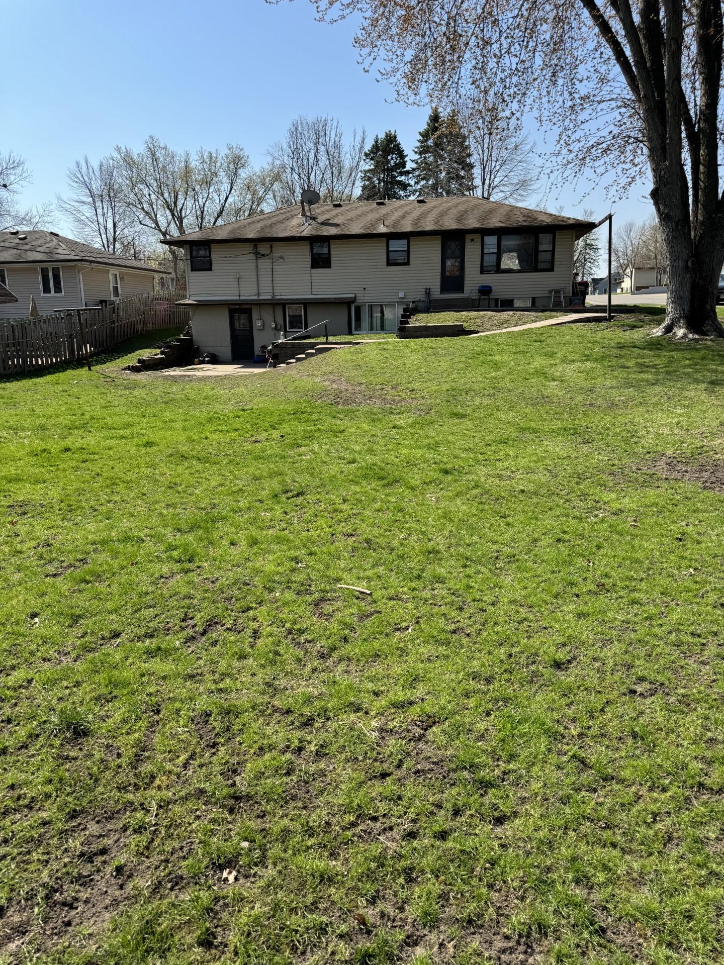720 11th Street W