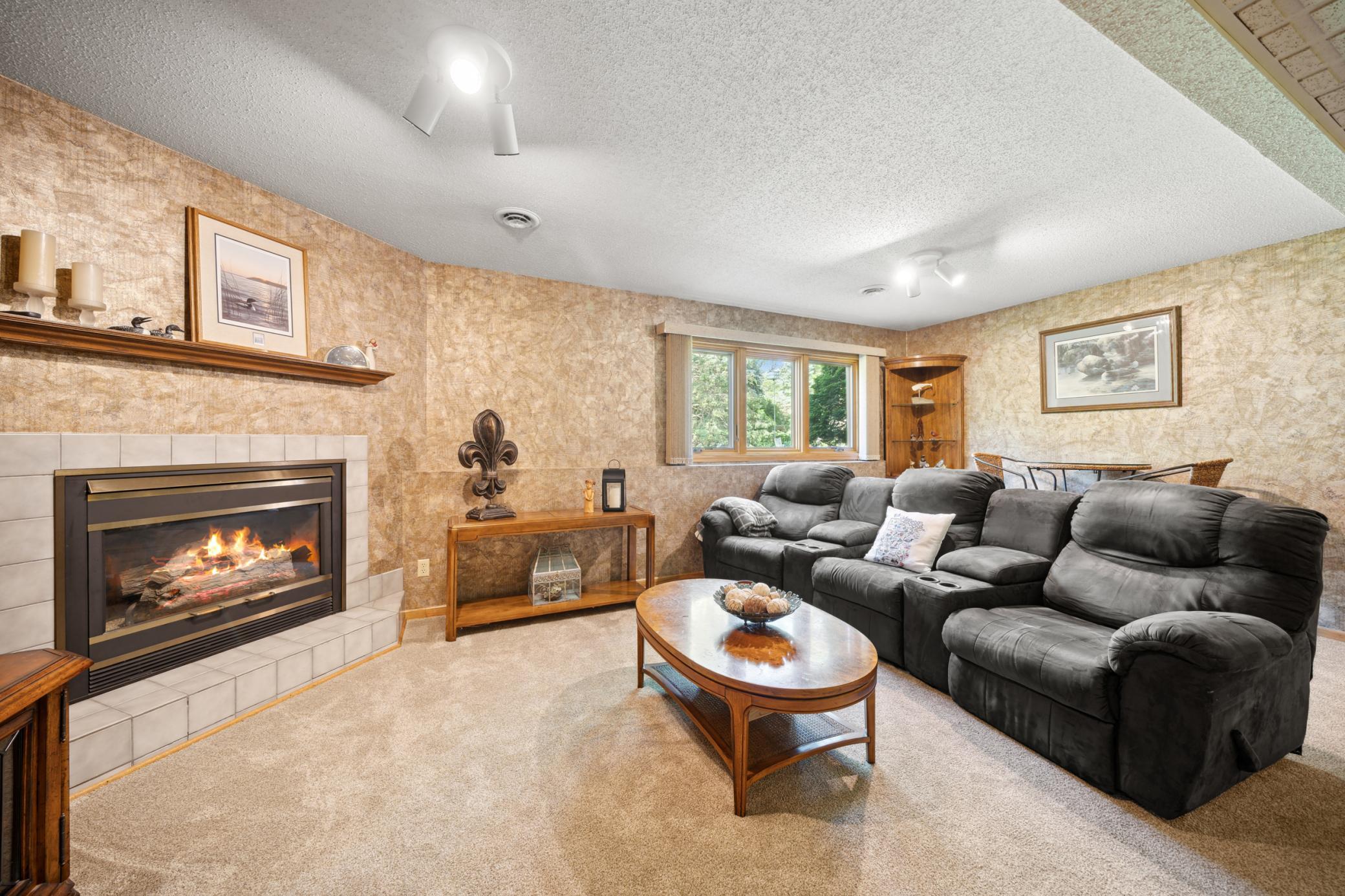 916 Southwind Drive