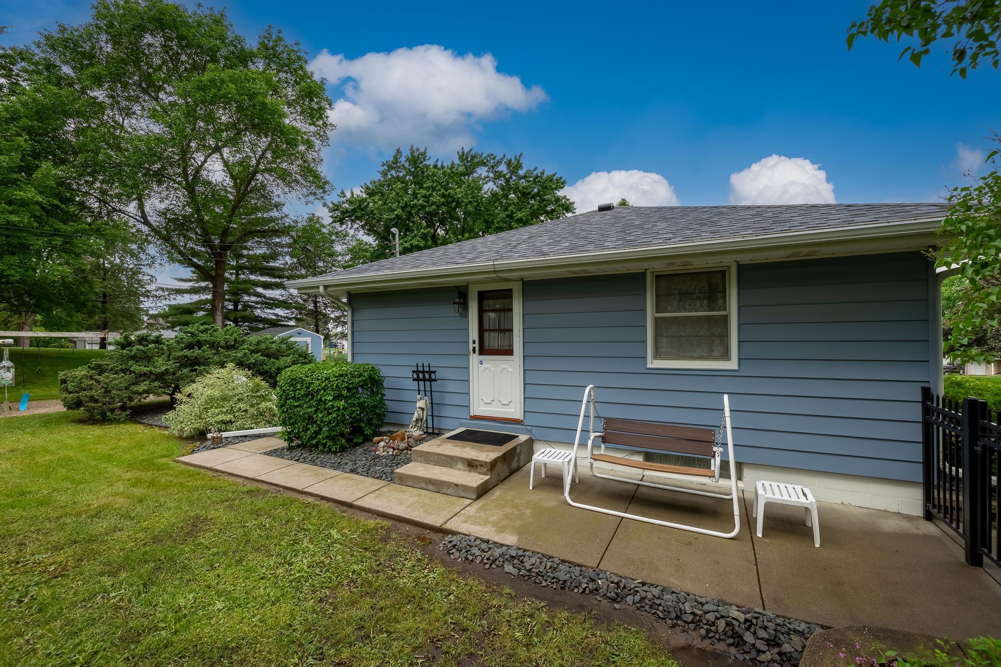 6545 4th Street N