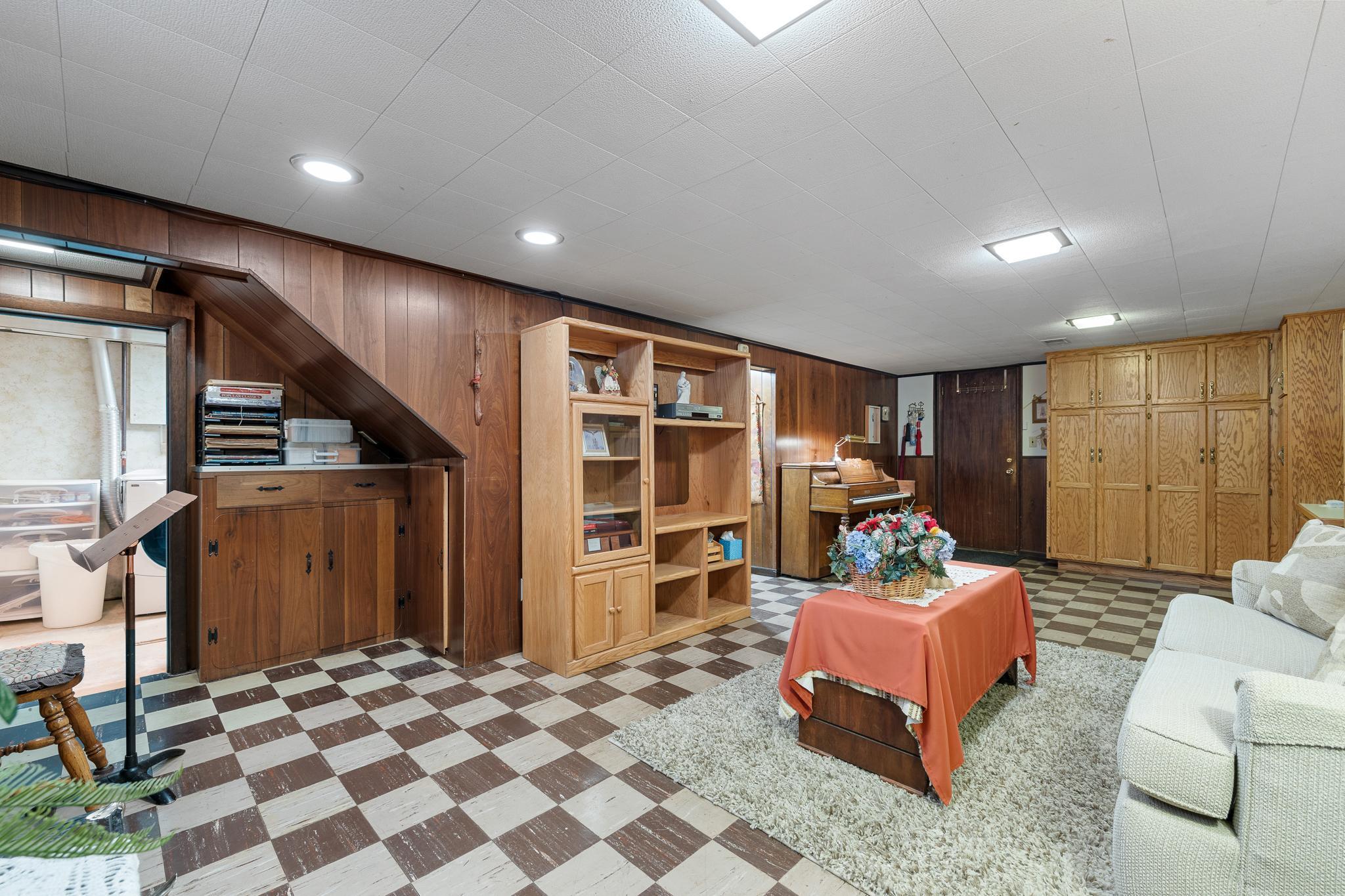 6545 4th Street N