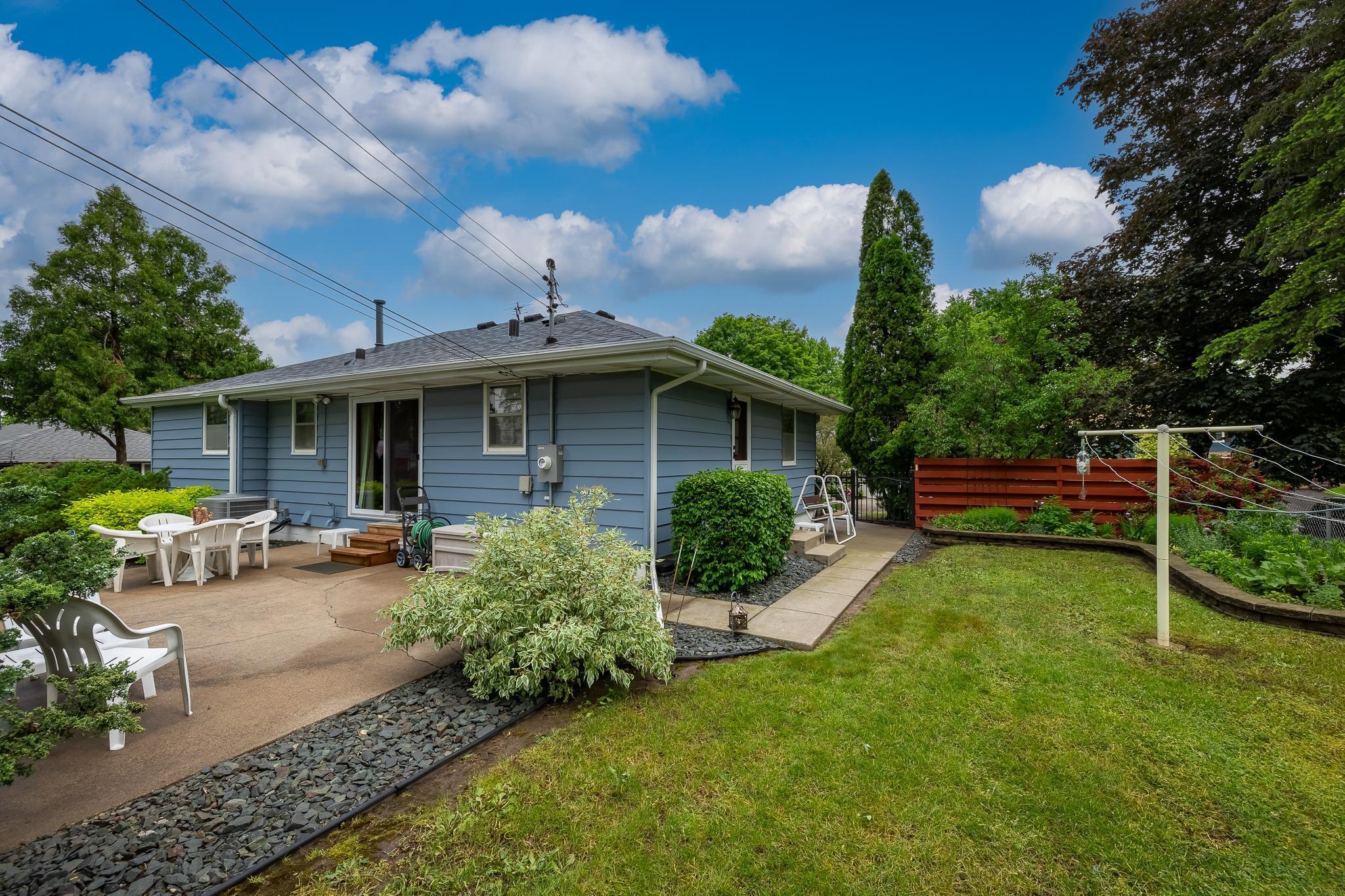 6545 4th Street N