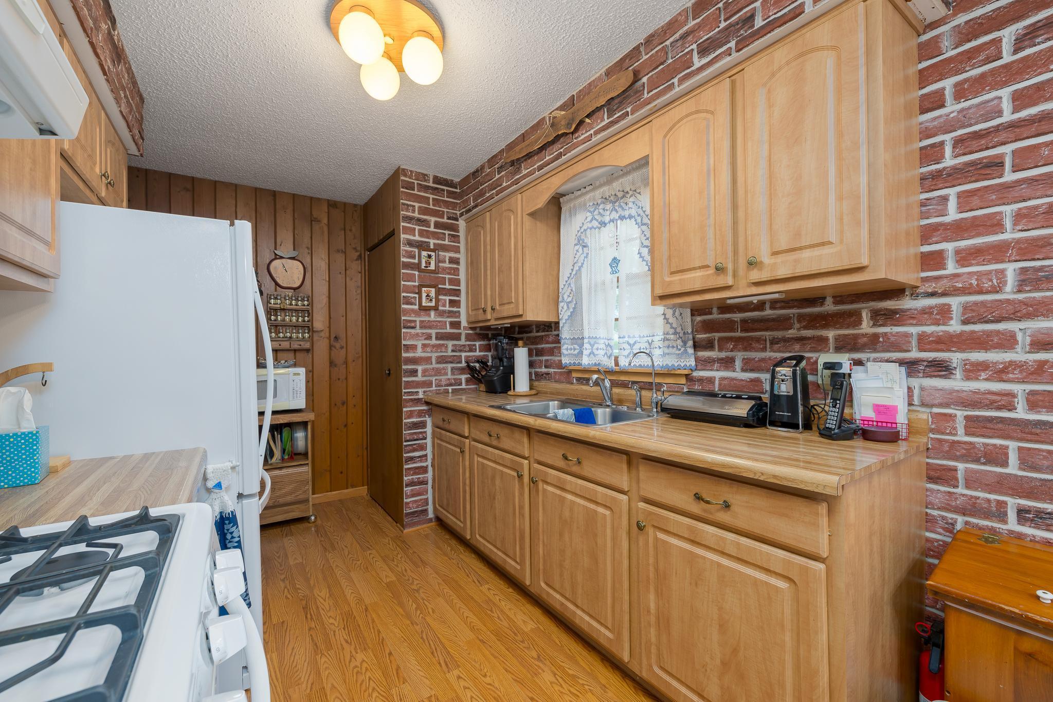6545 4th Street N