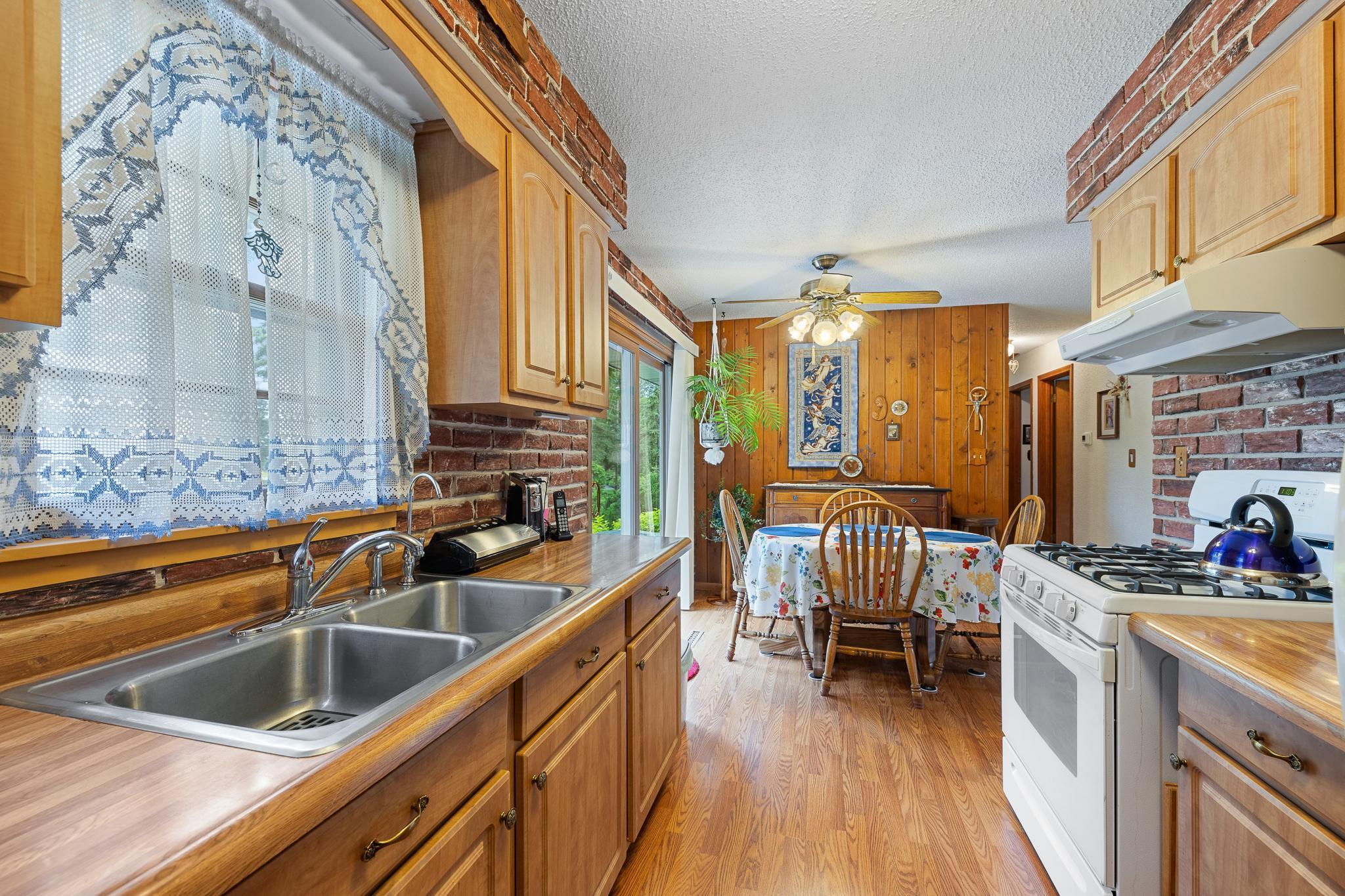 6545 4th Street N