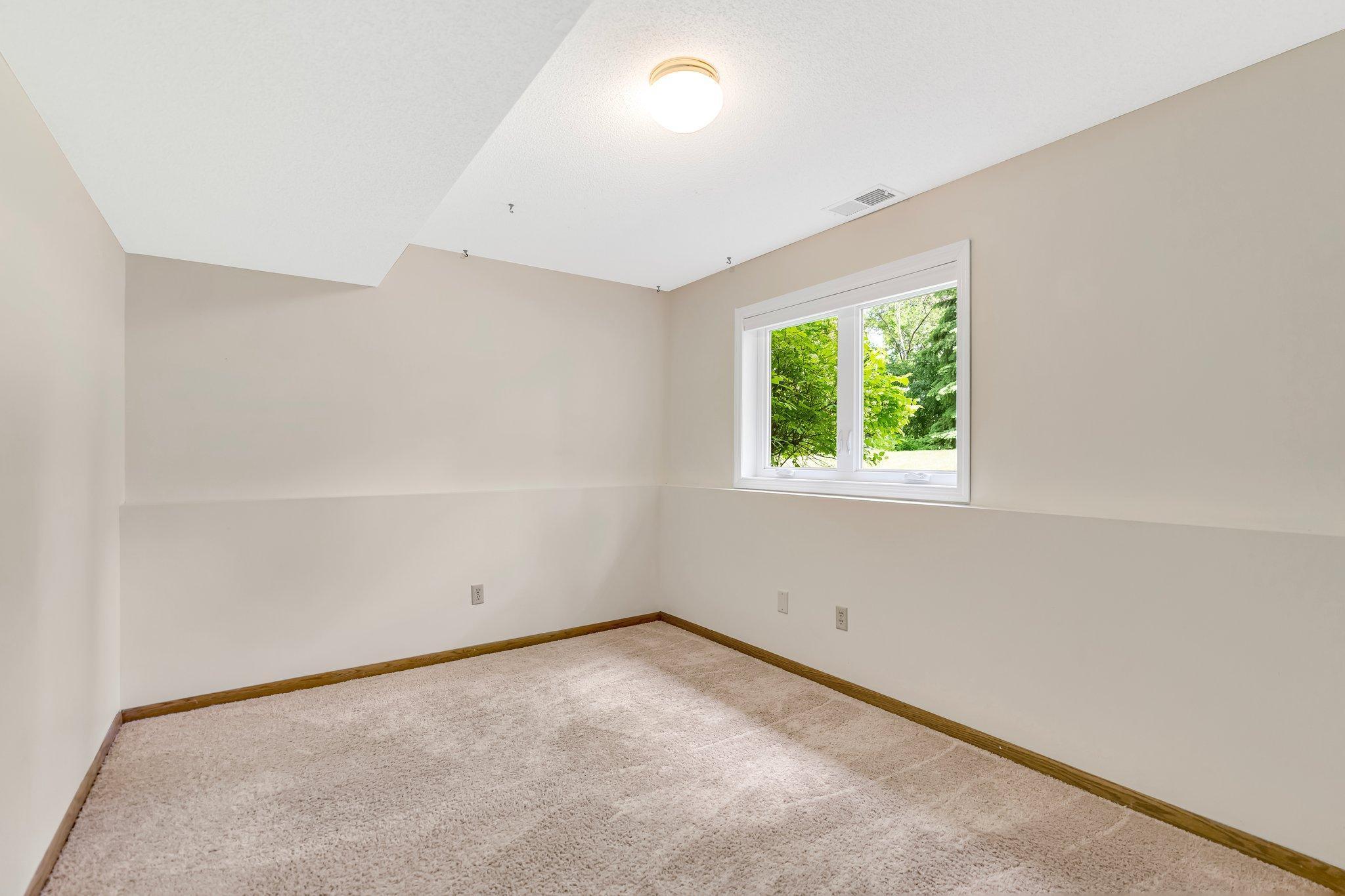 7785 171st Street W