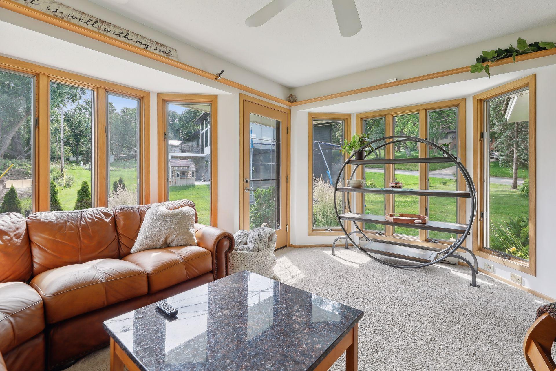 2504 Oakwood Drive