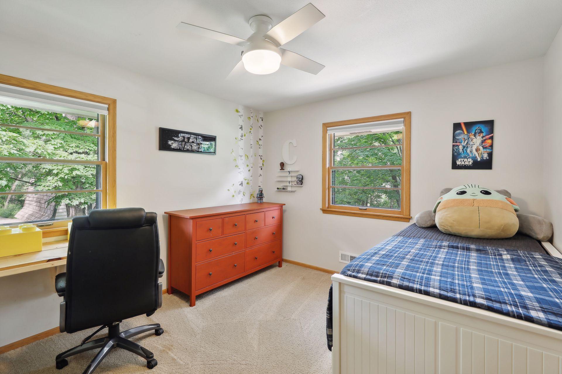2504 Oakwood Drive
