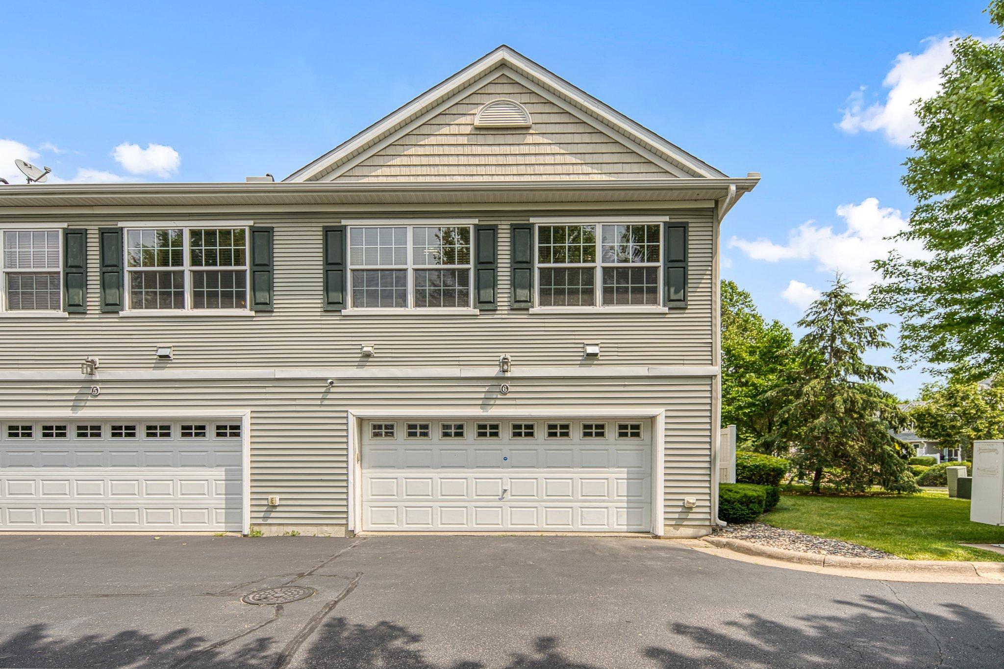 1573 Legacy Parkway E Unit: 6