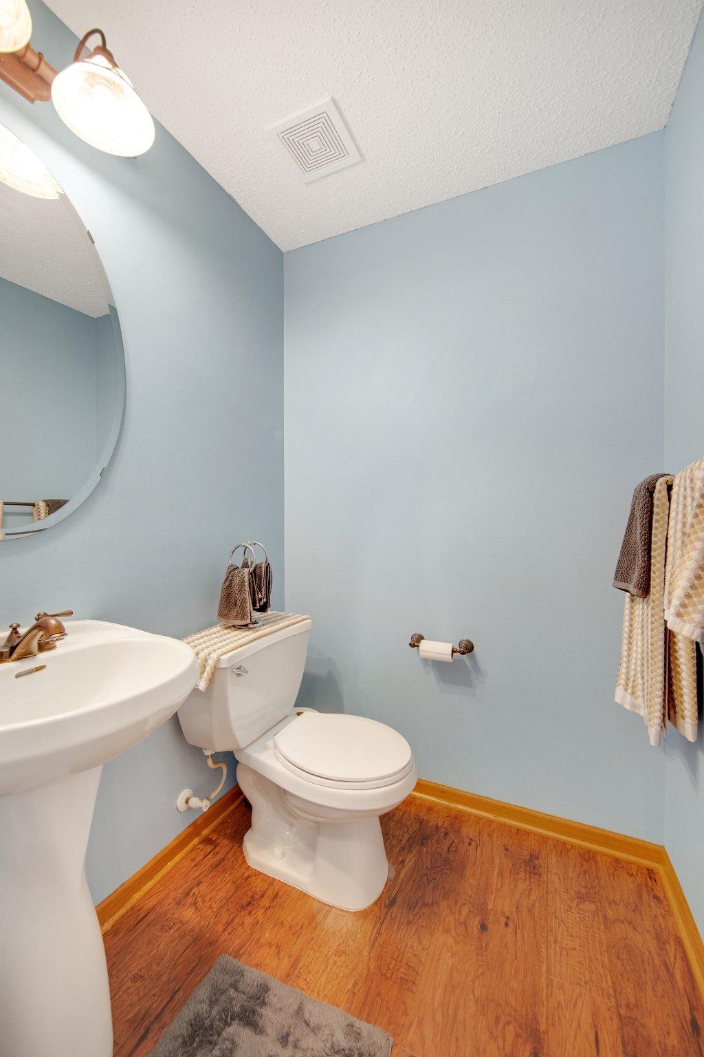 1573 Legacy Parkway E Unit: 6