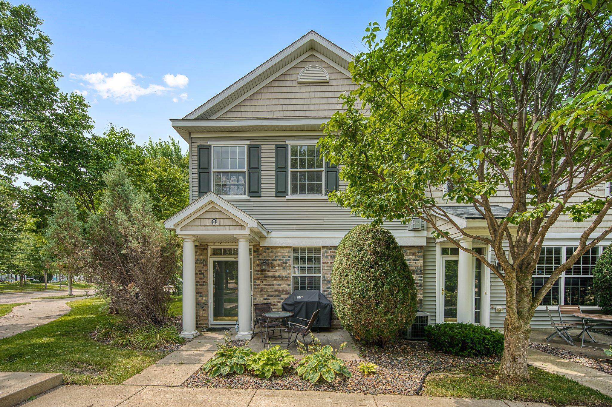1573 Legacy Parkway E Unit: 6
