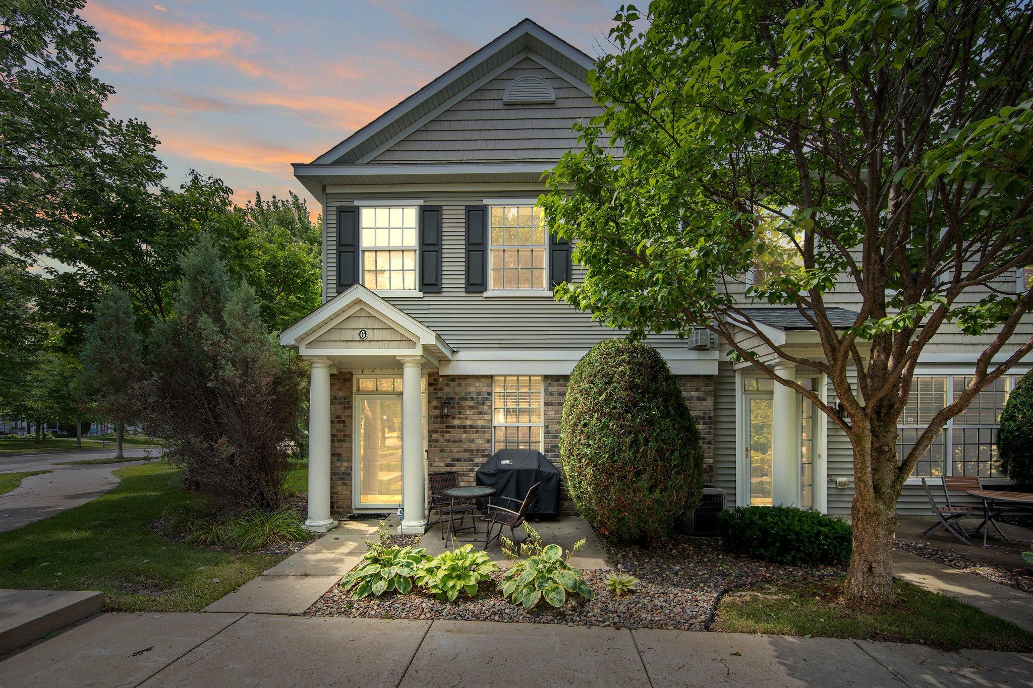 1573 Legacy Parkway E Unit: 6