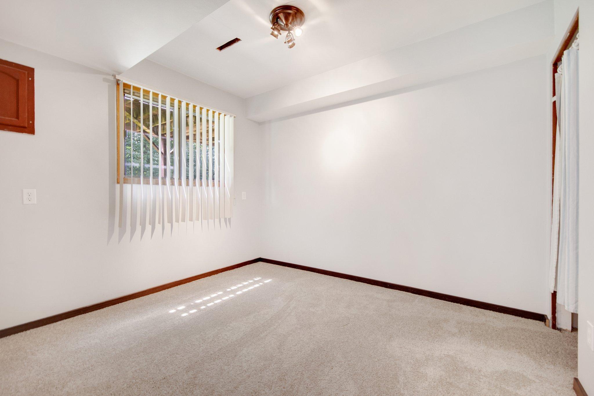 9233 Dartford Road