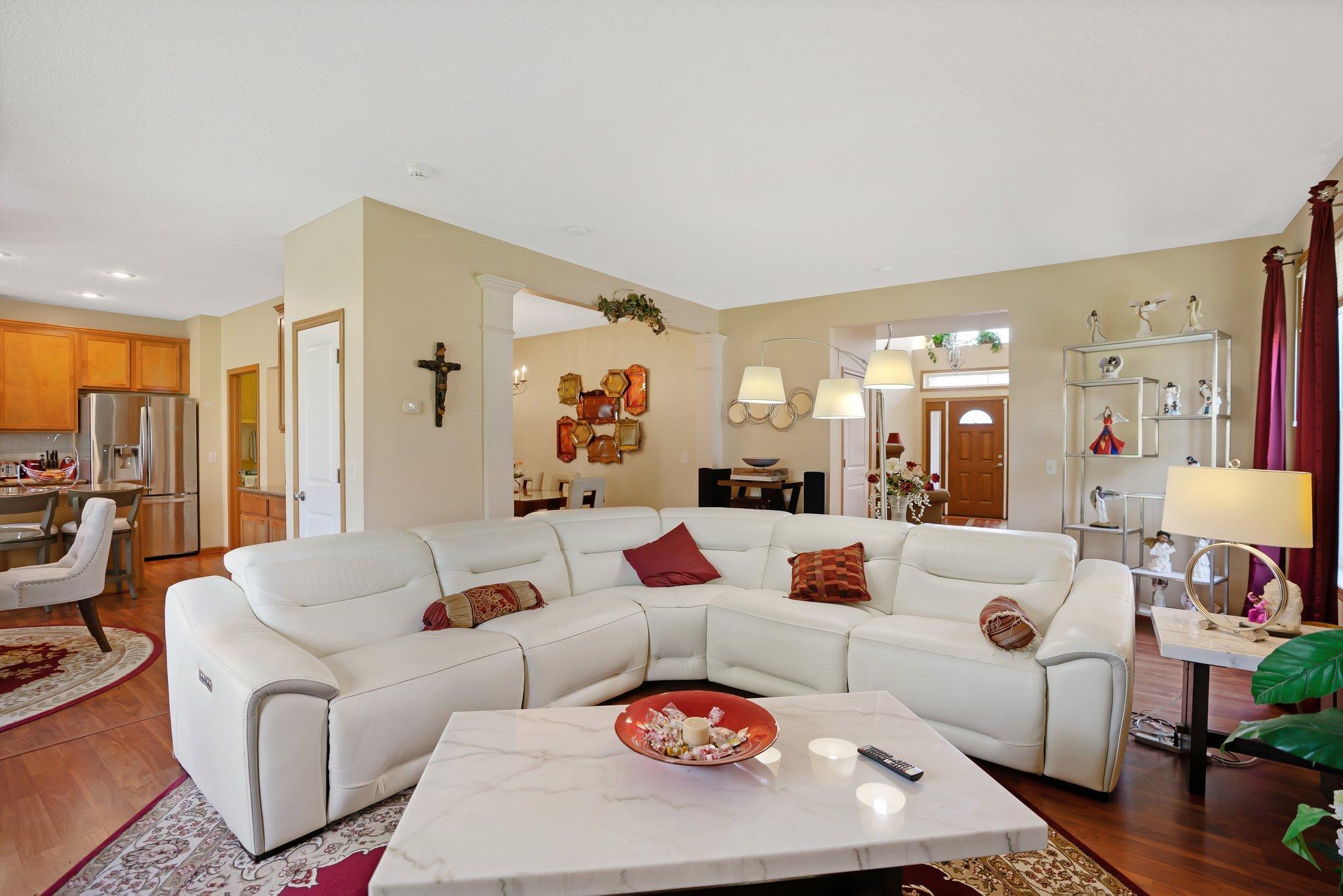 2337 Woodcrest Drive