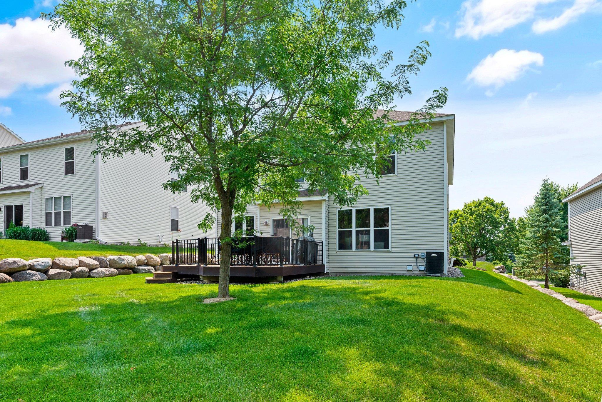 2337 Woodcrest Drive