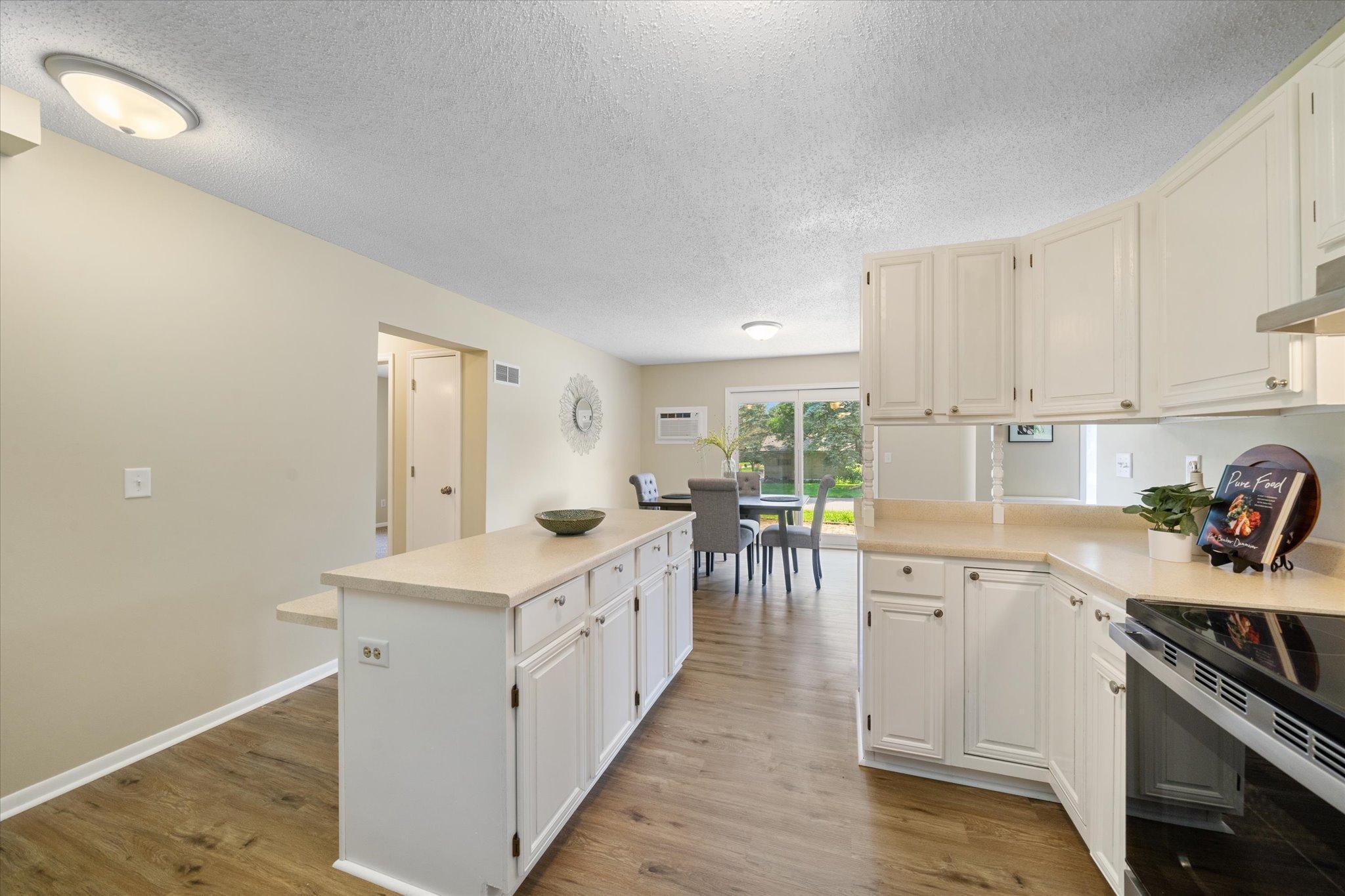 2649 64th Street E