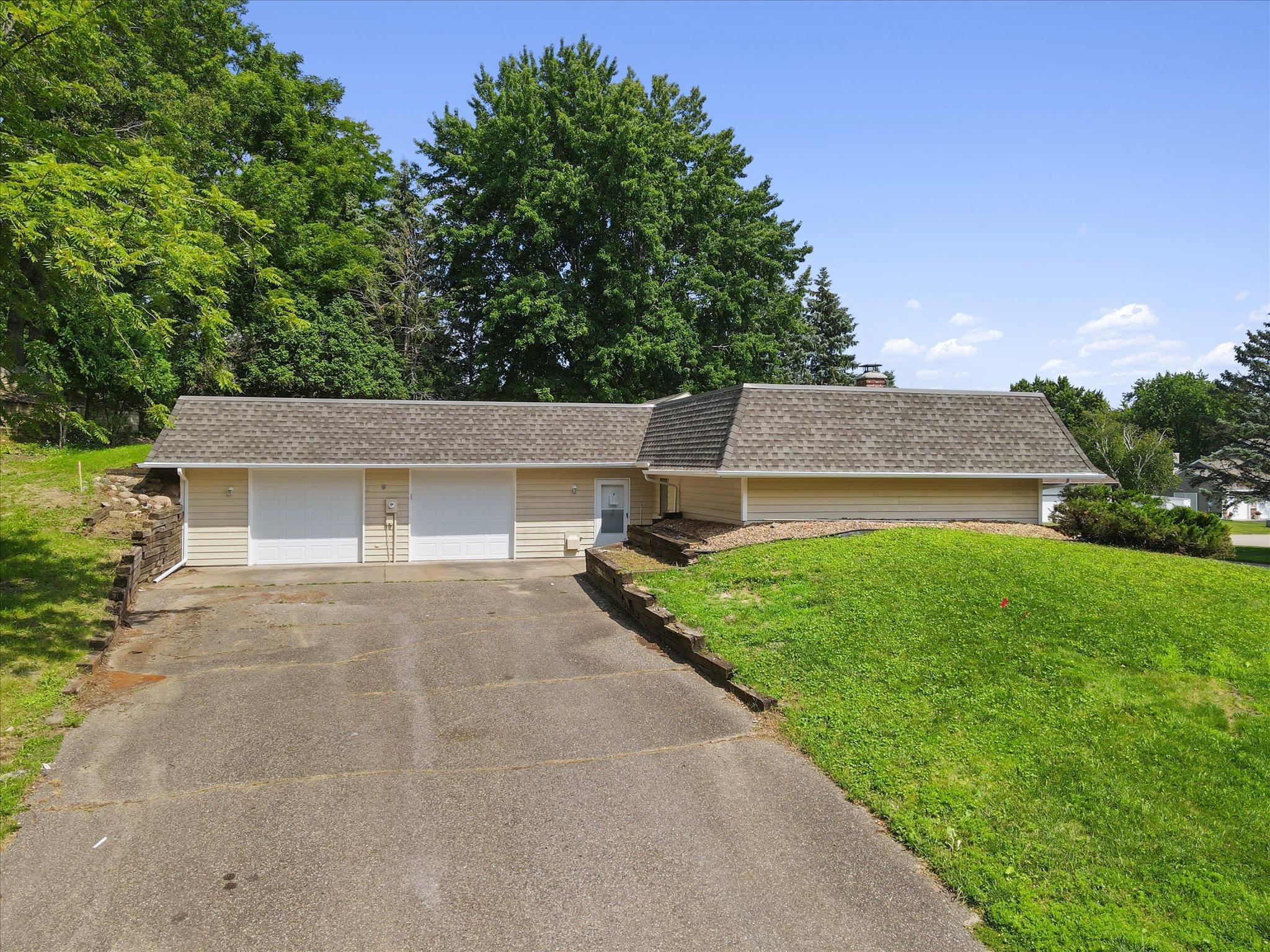 2649 64th Street E