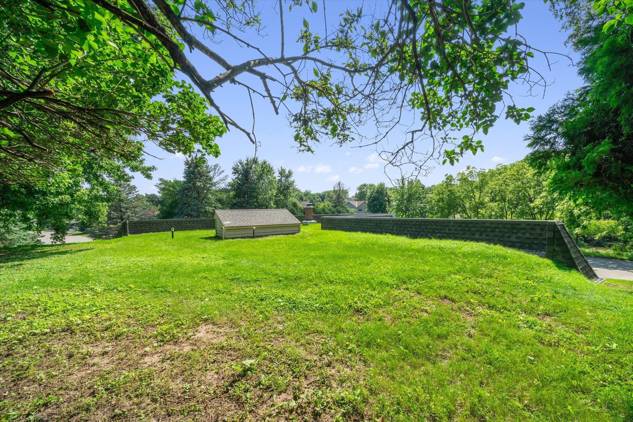 2649 64th Street E