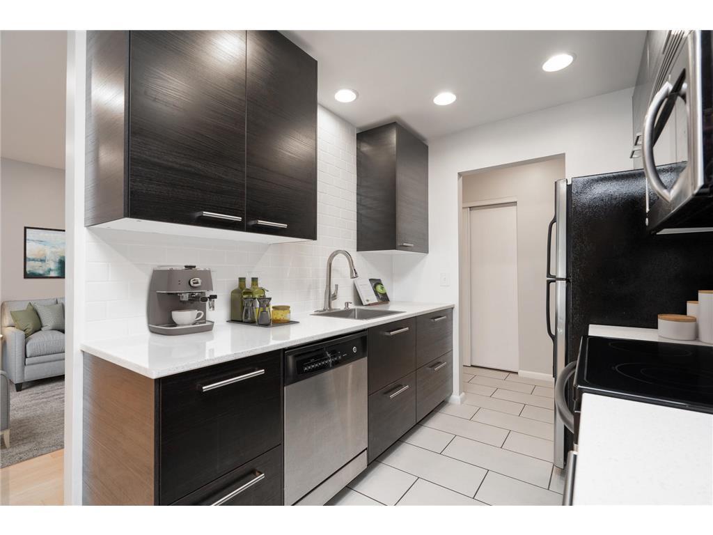 6317 Alderwood Unit: A