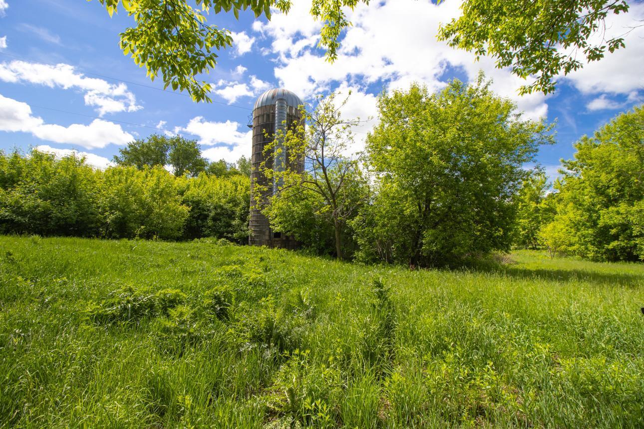571 Old Highway 35 South