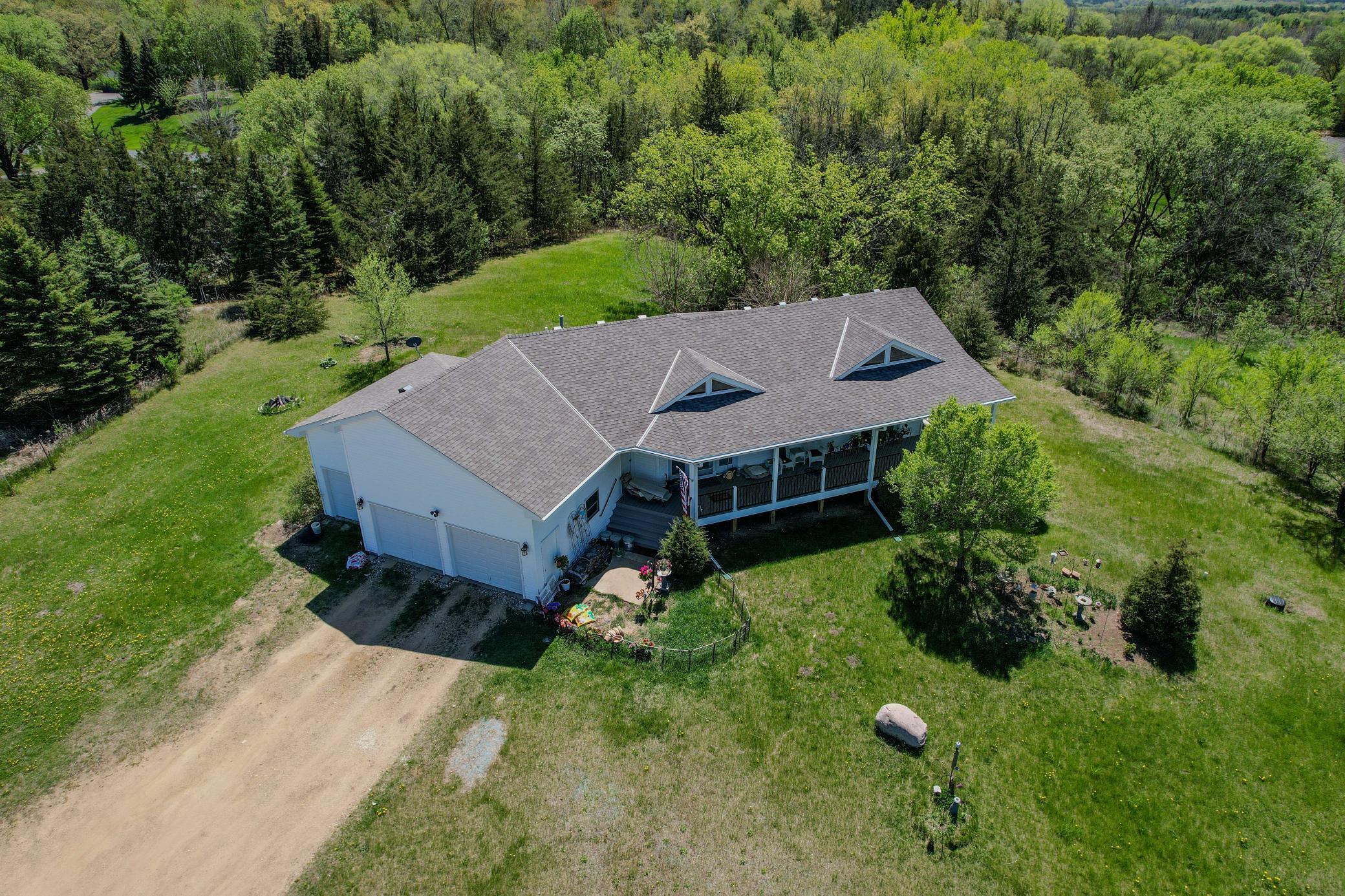 571 Old Highway 35 South
