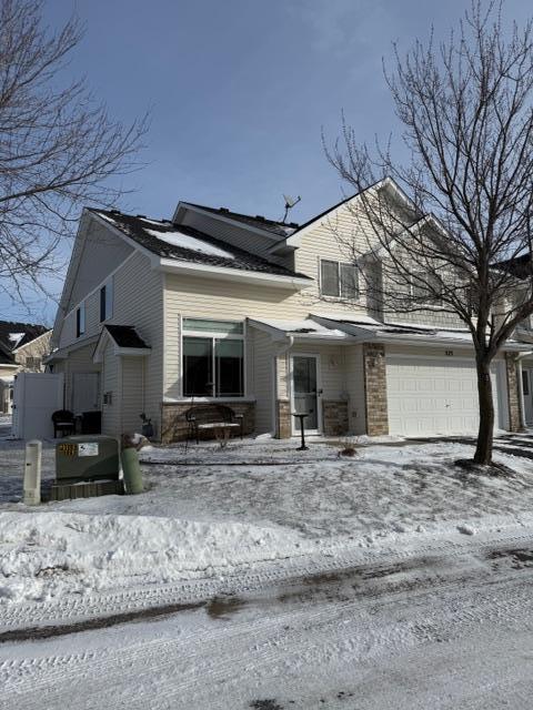 525 French Lane