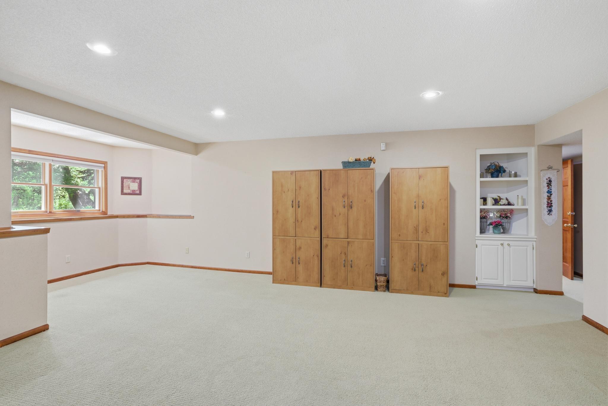 1084 Tamberwood Court