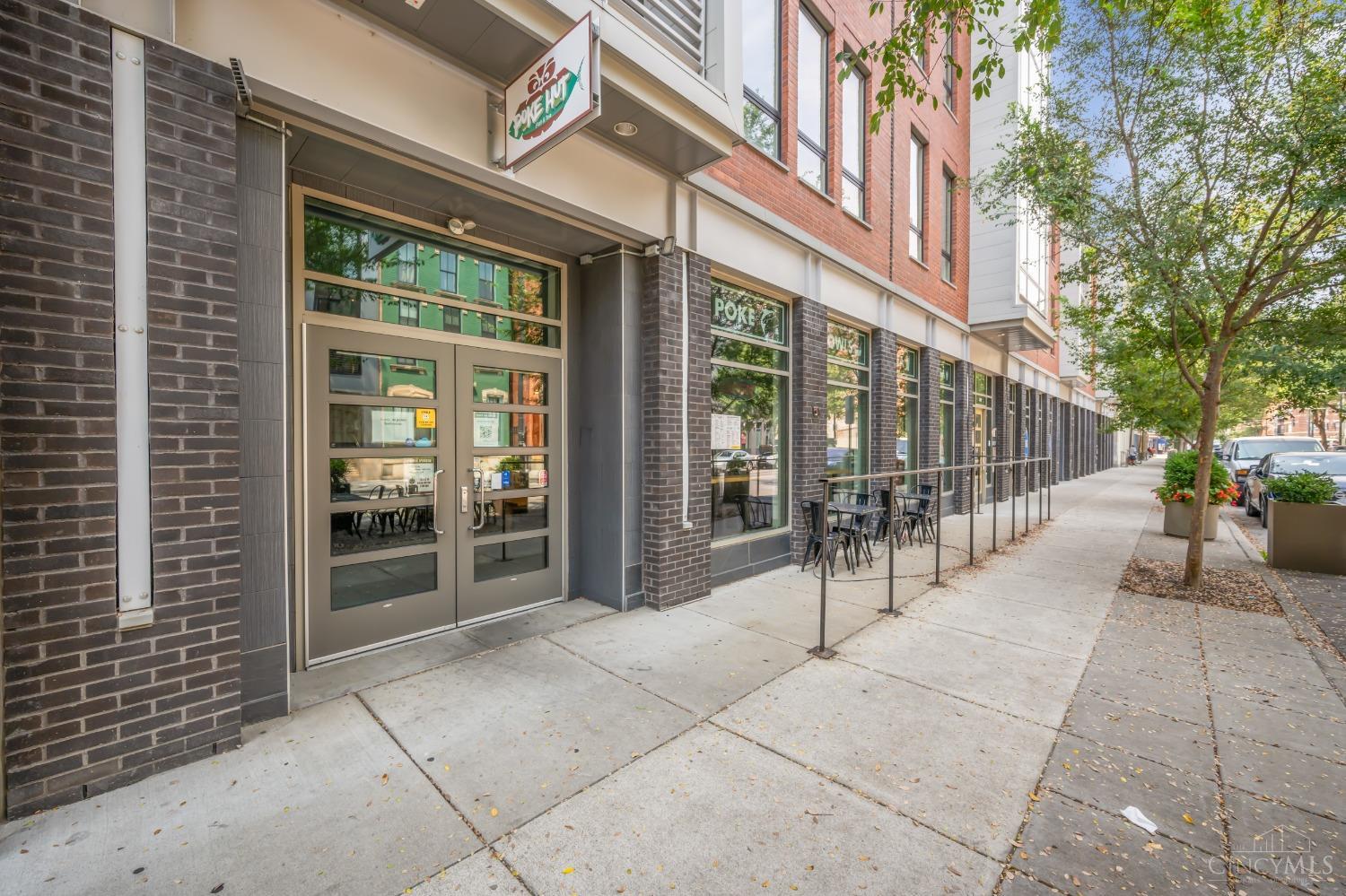 13 W Fifteenth Street A2