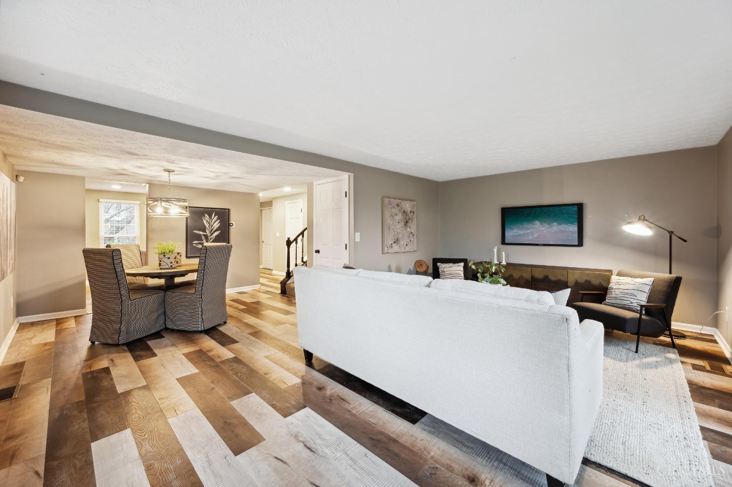 10802 Lakehurst Court 114