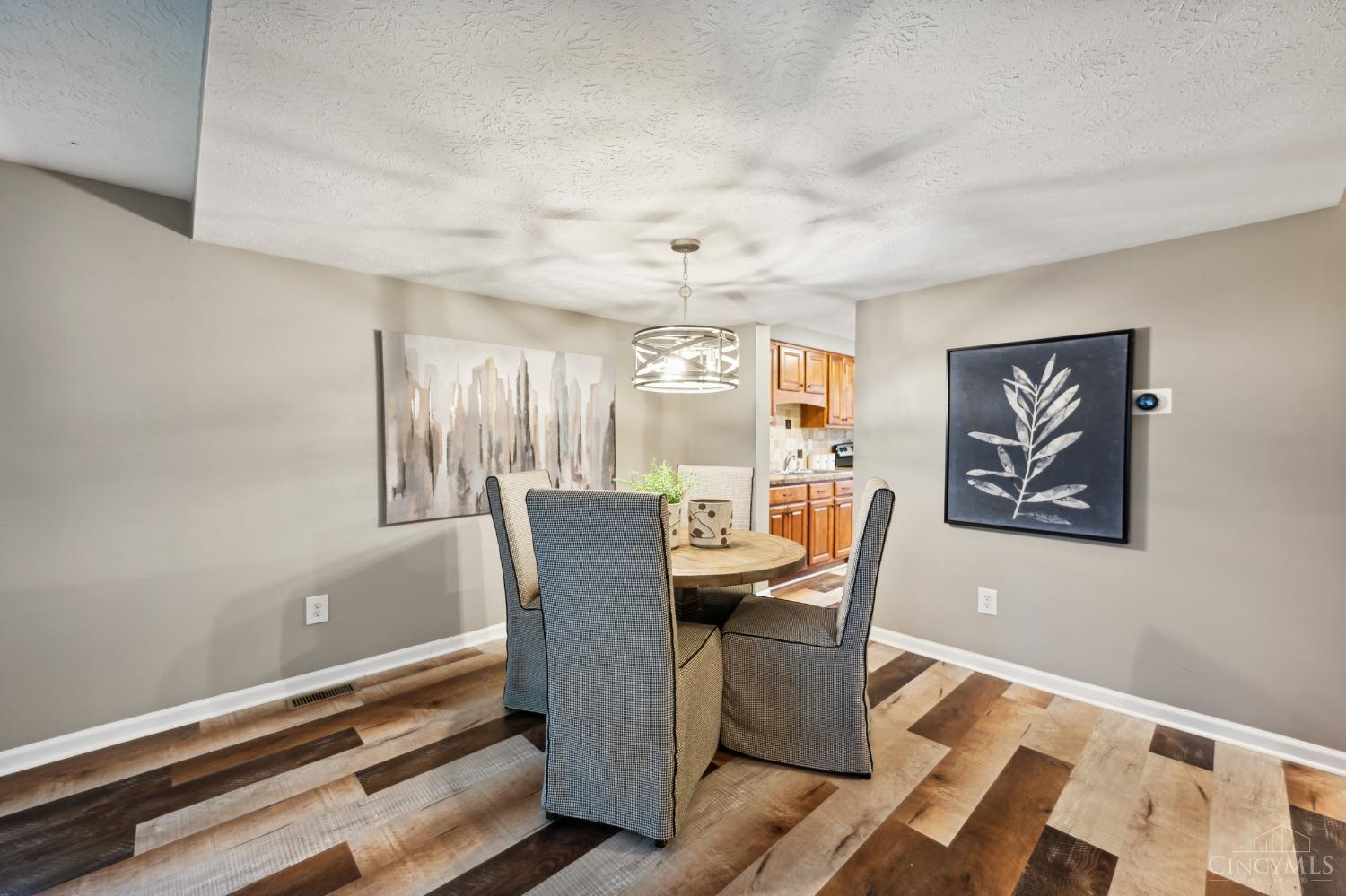 10802 Lakehurst Court 114