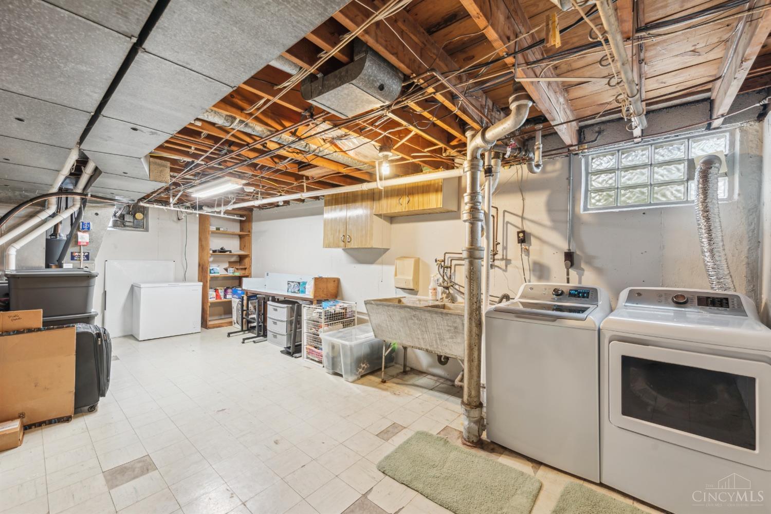 1027 Harbury Drive